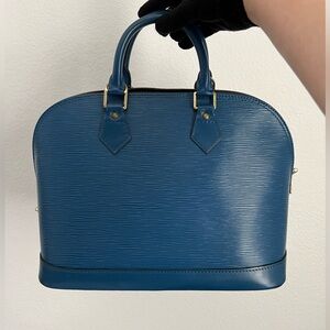 Authentic Louis Vuitton Classic  Alma MM Blue Epi Leather Handbag